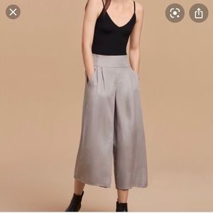 Talula Wide Legged Cropped Pants